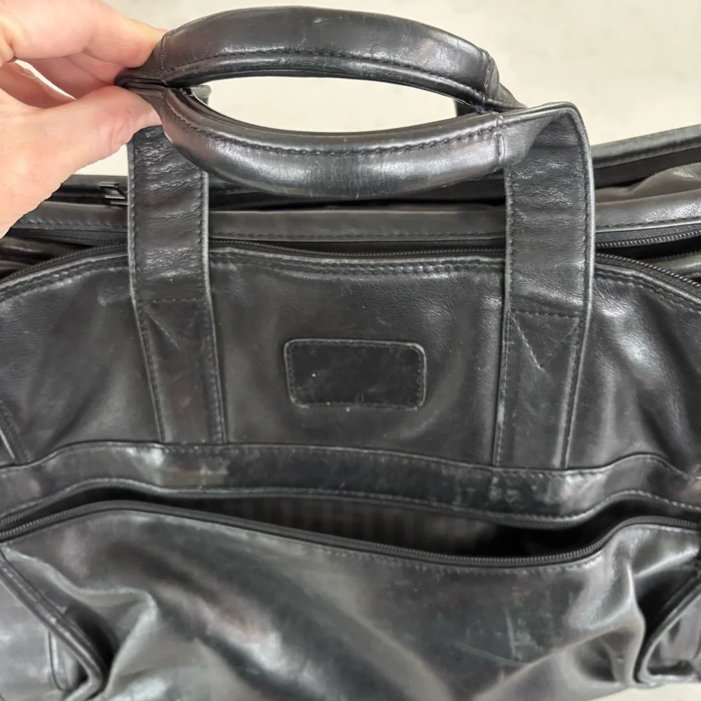 Tumi Black‎ Expandable Leather Computer Briefcase Bag